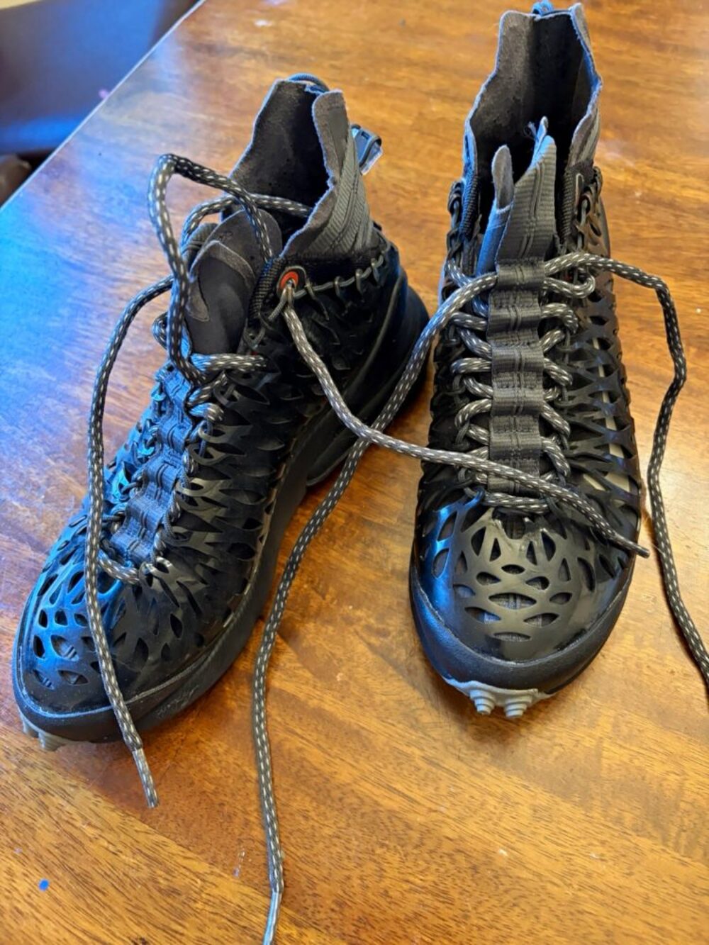 Nike ISPA Flow 2020 Black GS 5.5Y New Without Tags Trail Sneaker Boot